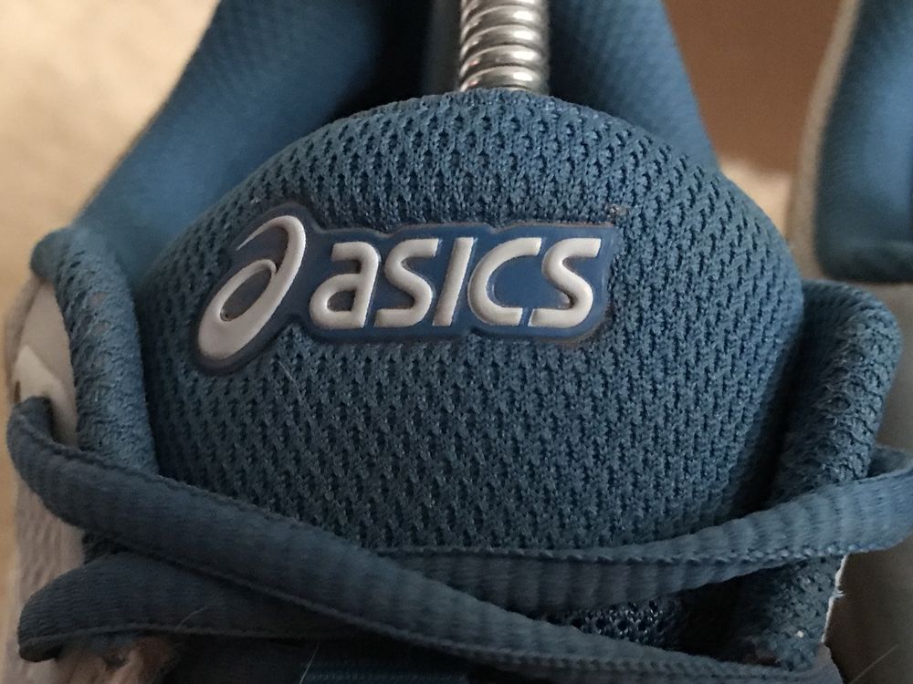 Как новые кроссовки Asics Gel для волейбола тенниса 40 39,5 39 25,5 25