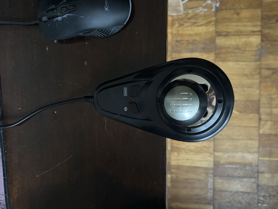 Игровой руль traicer