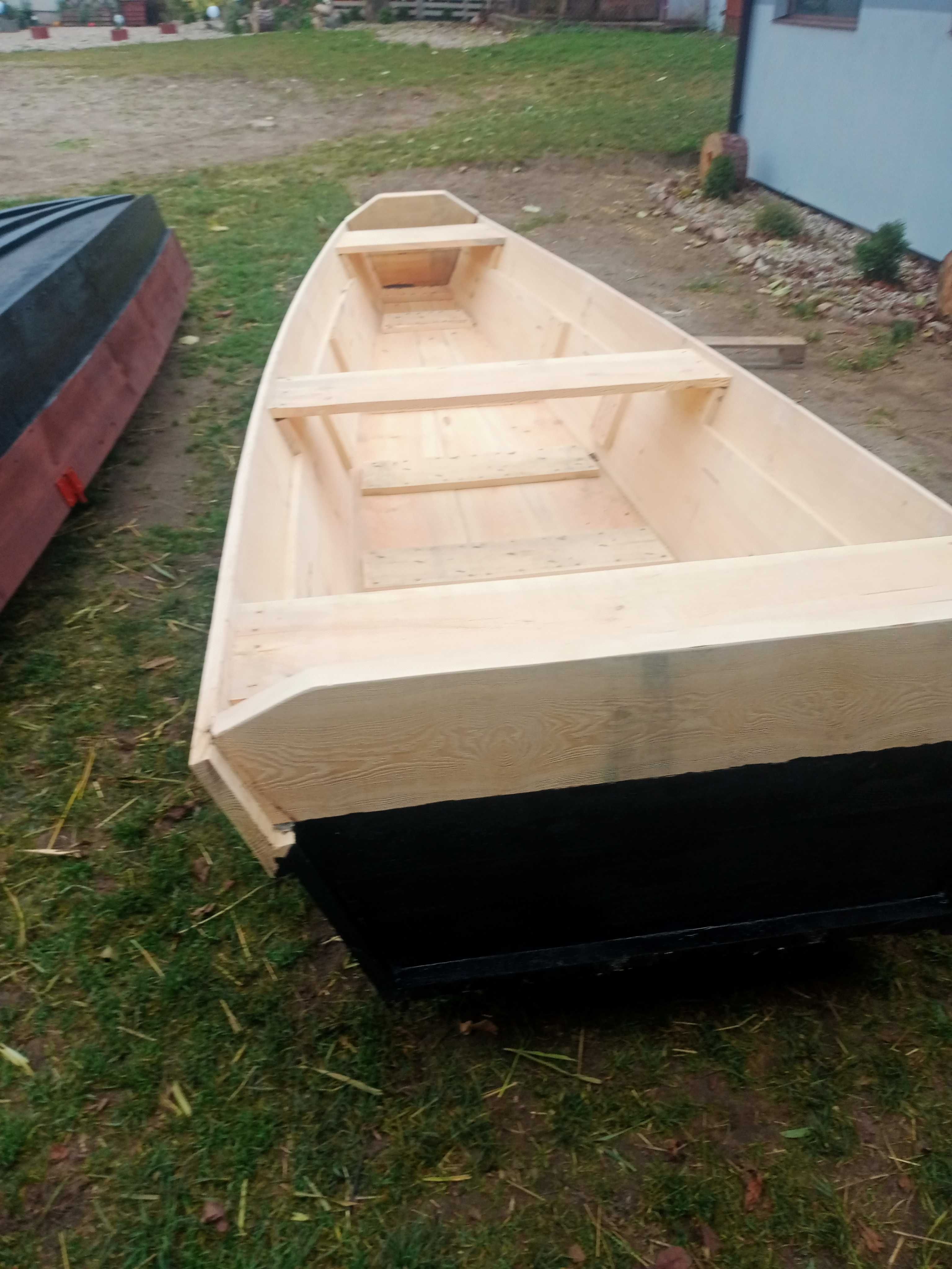 Łódka wędkarska drewniana sosnowa