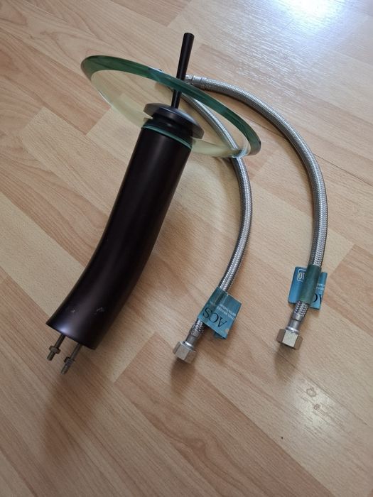 SZKLANA BATERIA umywalkowa wysoka