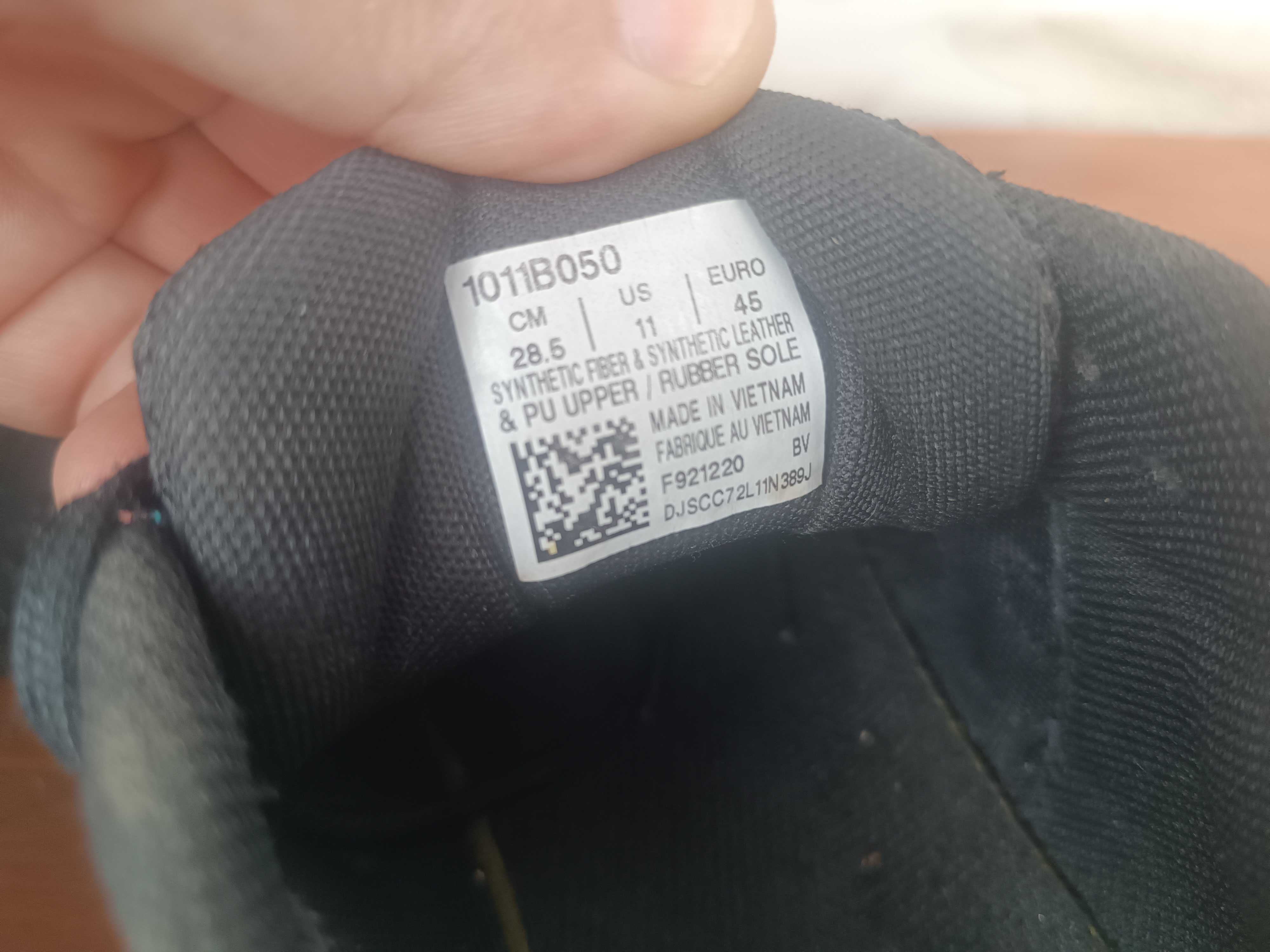 Кроссовки Asics gel fujitrabuco 45 28.5 см на лето