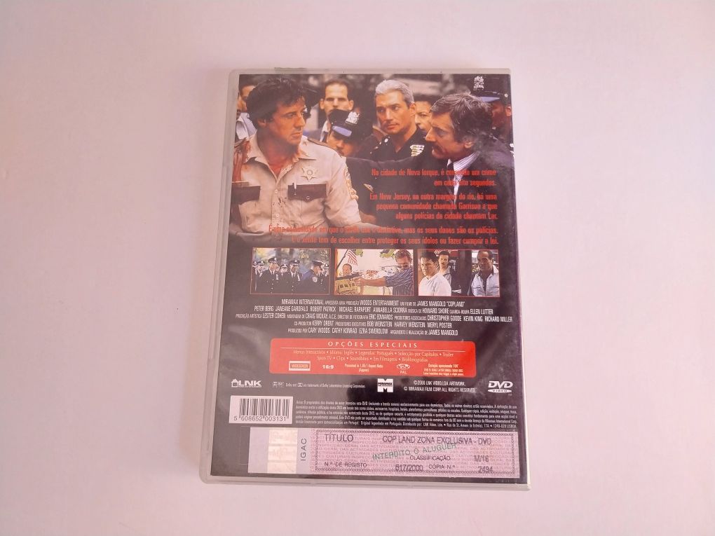 Copland zona exclusiva Sylvester Stallone Harvey Keitel Robert de Niro