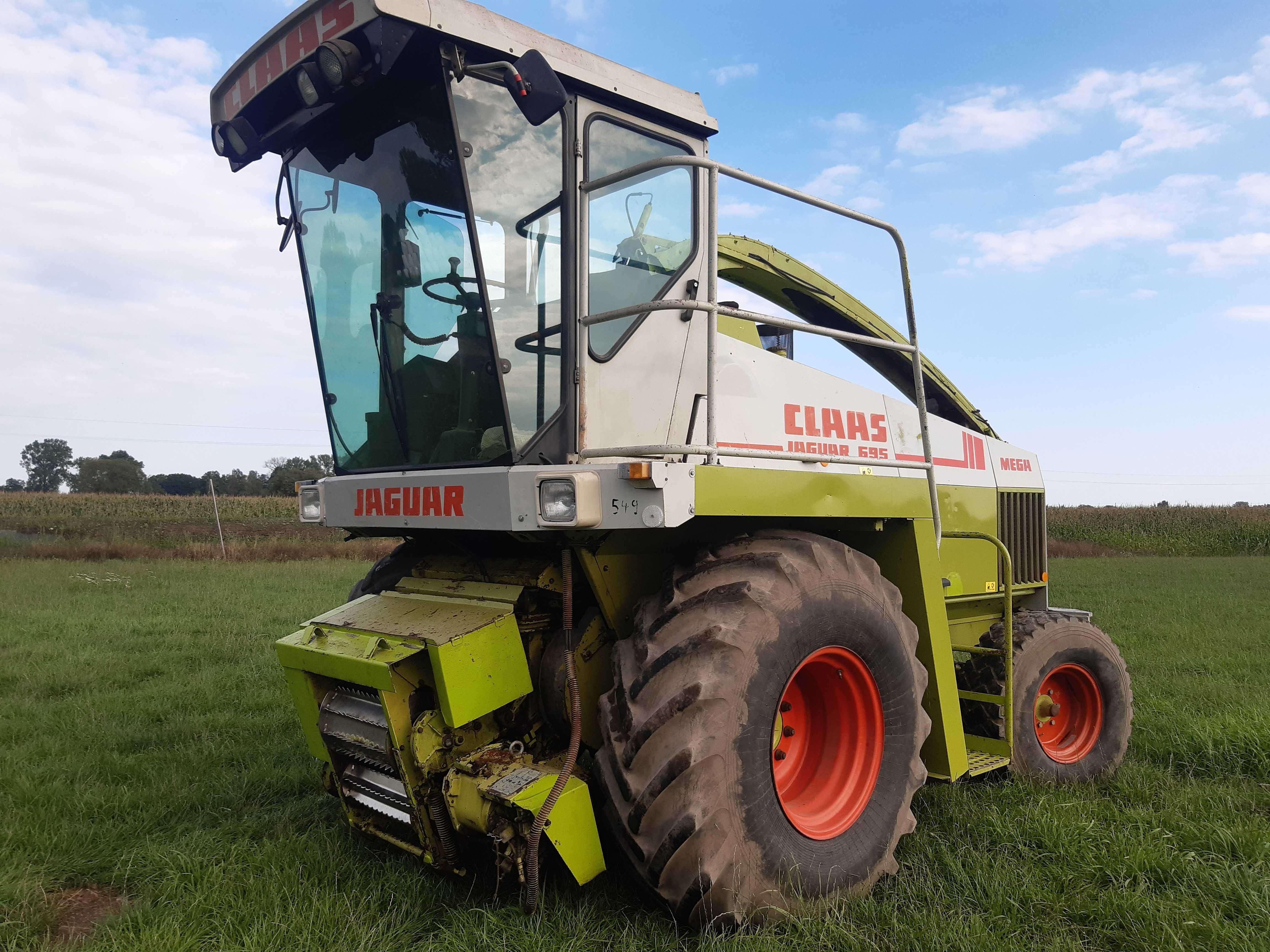 Claas Jaguar 695 MEGA