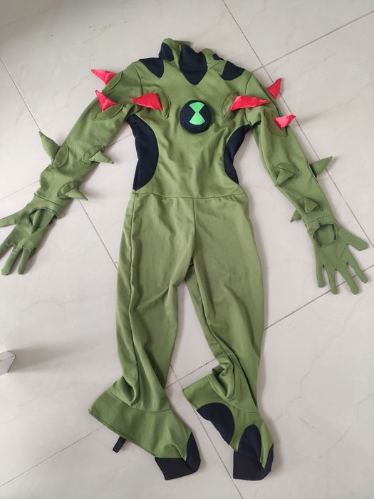 Strój na bal, przebranie, kostium Ben 10 rozm. 104