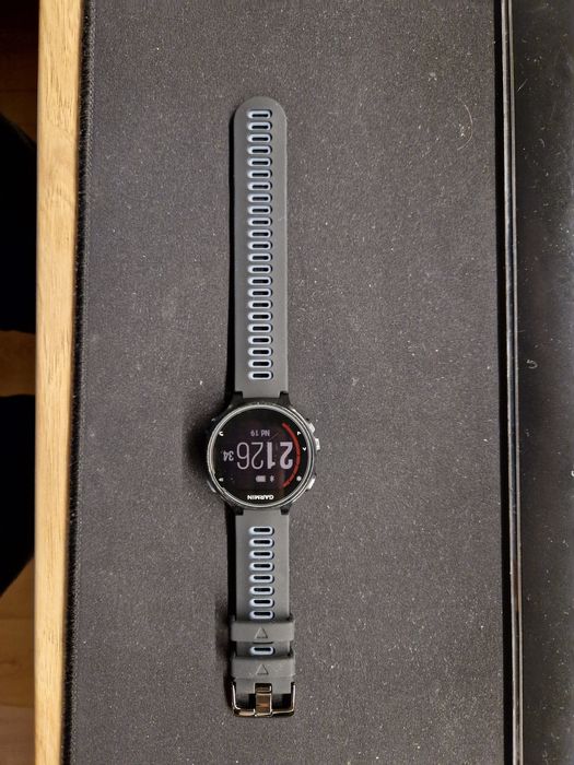 Zegarek Garmin 735 XT