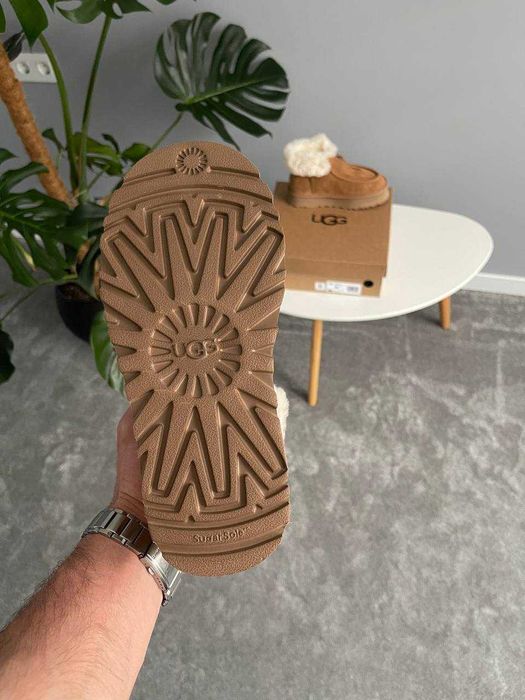 Чоботи UGG Funkette Chestnut Platform