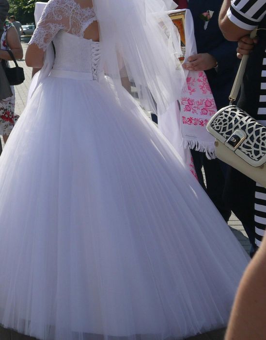 Весільна сукня розмір 44-46, можливий торг! Терміновий продаж