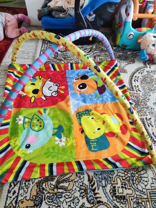 Розвиваючий килимок