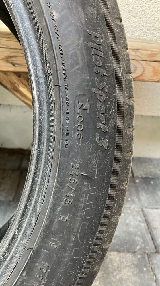 Michelin PilotSport 3 - 245/45/19 i 275/40/19