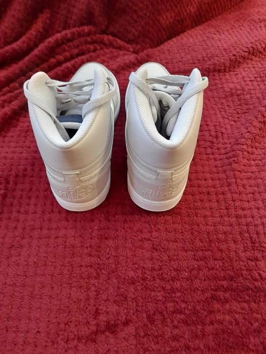 Buty Nike wysokie r. 44