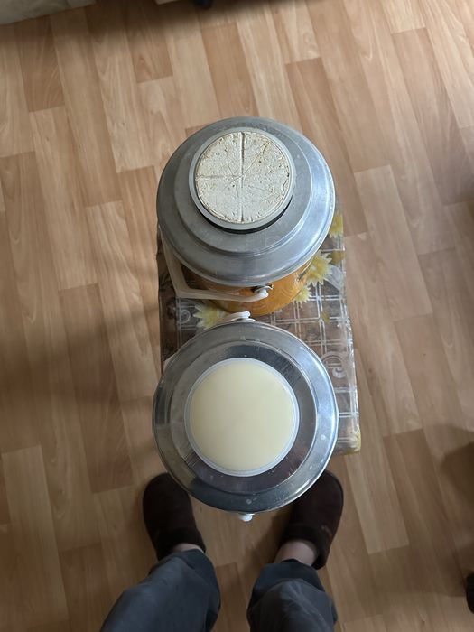 Продам термос НОВЫЙ нержавейка 3 л.