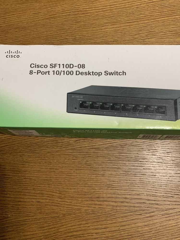 Коммутатор Cisco  SF 110D-08