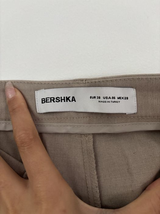 Calça classica bege