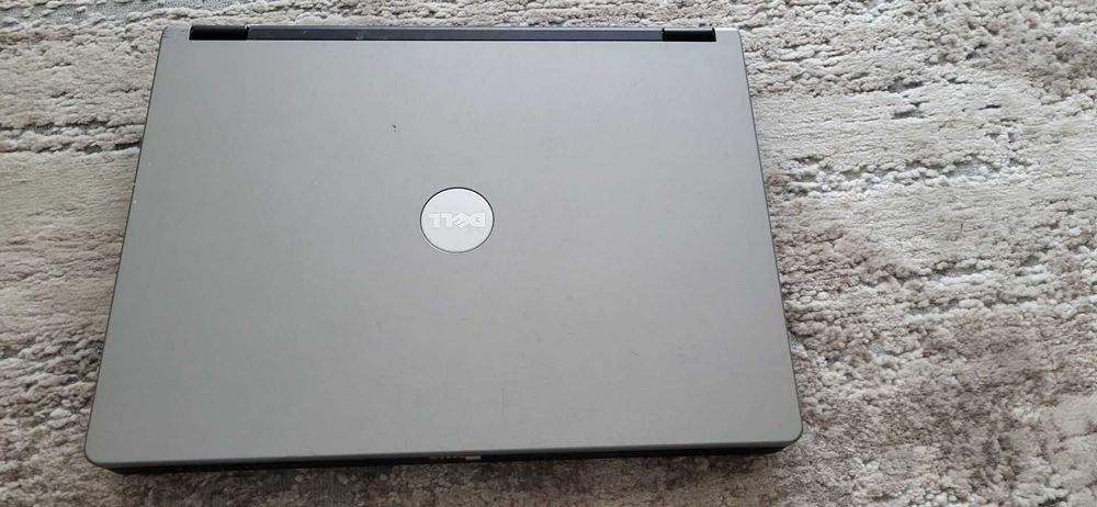 Laptop DELL 120L - 60gb , Intel Pentium M 1,6Ghz
