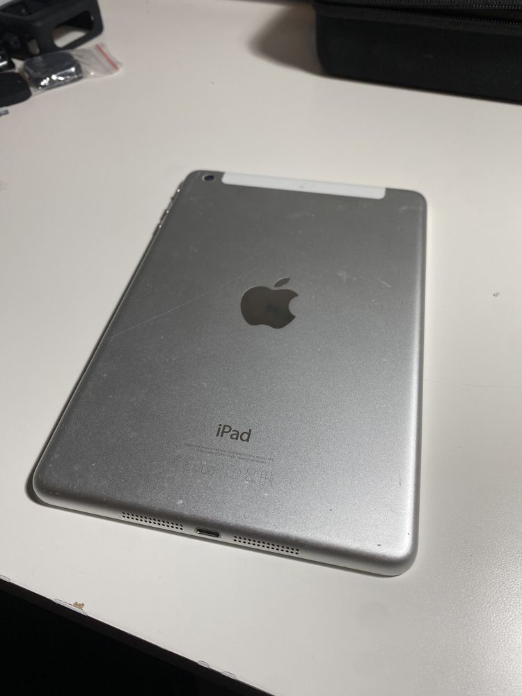 Ipad mini 2 wi-fi + celular