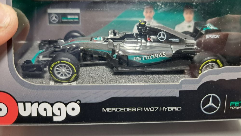 Mercedes F1 W07 Hybrid Lewis Hamilton Campeão 2016 1:43