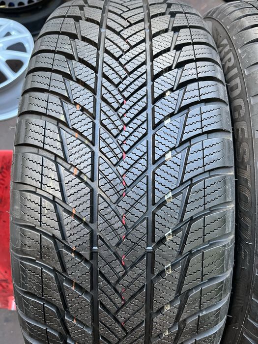 2x 215/55/18 Bridgestone Blizzak LM 001 NOWE 2023/24 rok