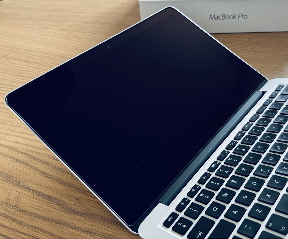 MacBook PRO 13 cali