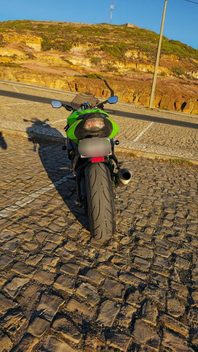 Kawasaki NINJA ZX10R 2008