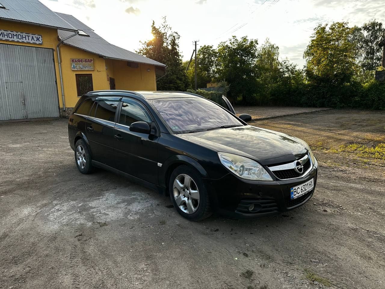 Opel Vektra 2006 року