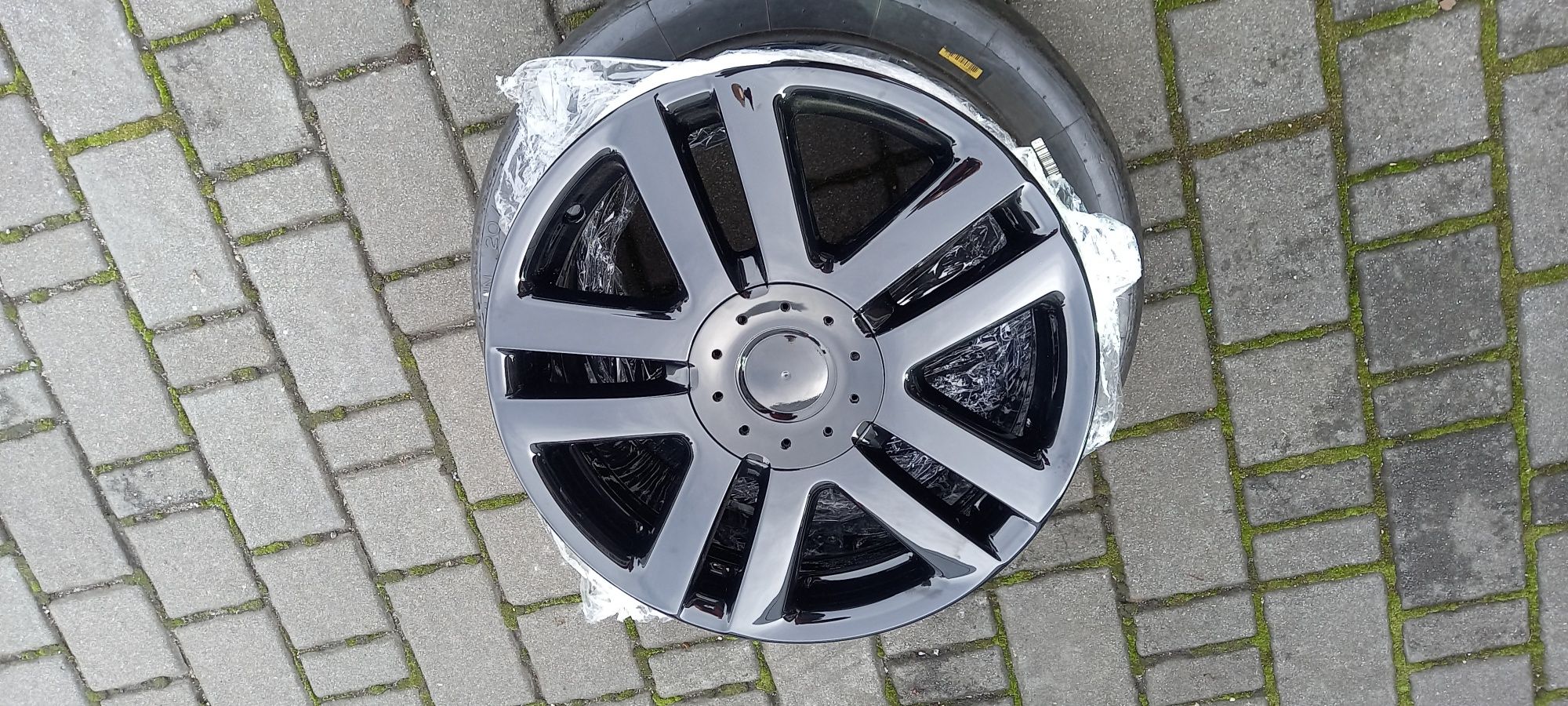 Felgi Czarny Połysk  VW 5x112 ET 54 7J 17" 4 sztuki