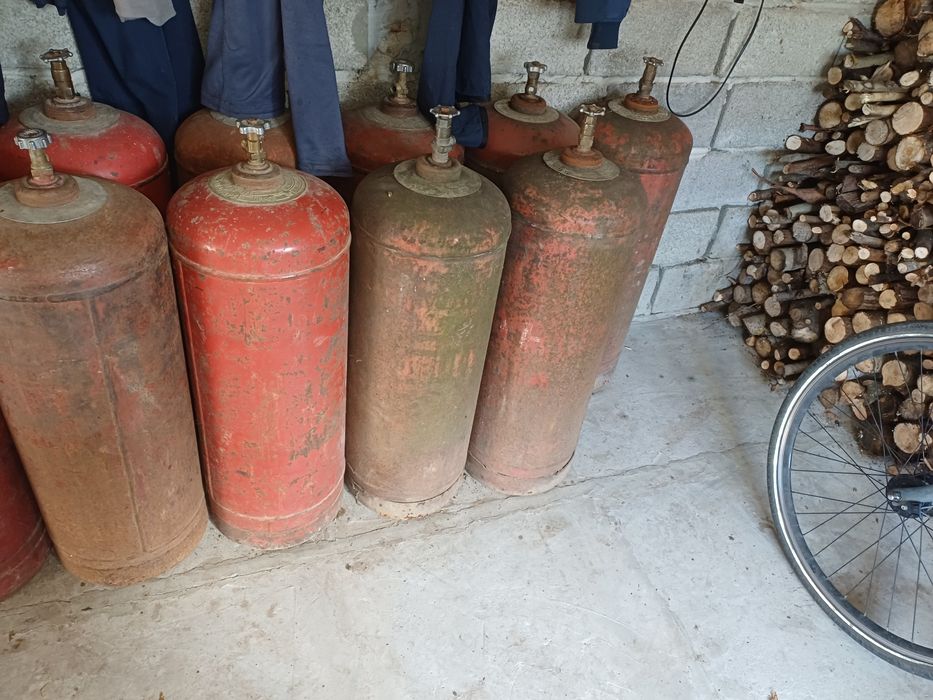 Продам газові балони