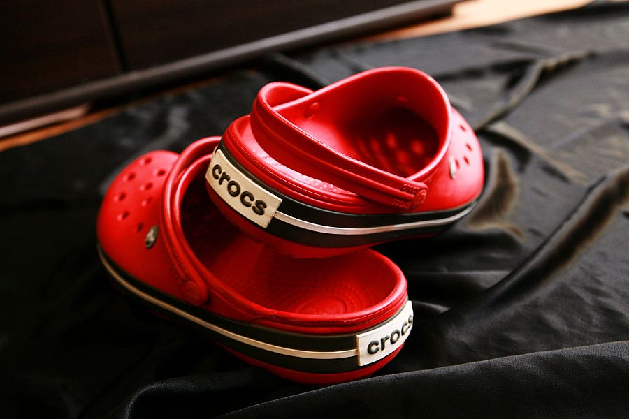 продам крутые классные оригинальные сандалии сабо Crocband Clog Crocs