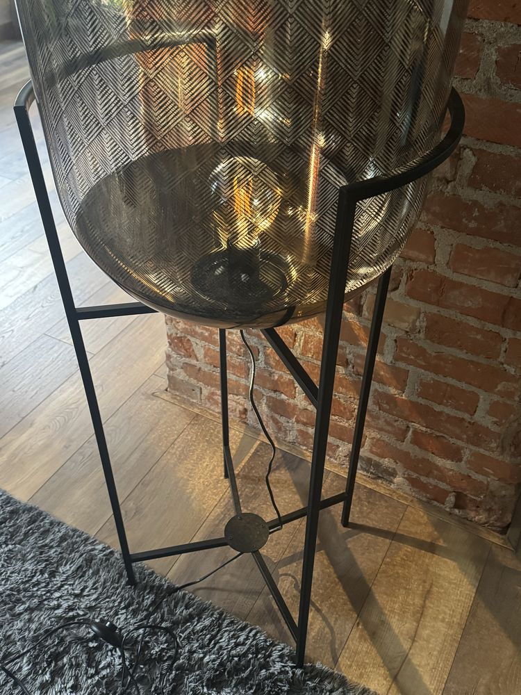 Duza lampa stojąca Miloo home