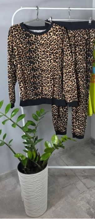 Піжамка жіноча 48р