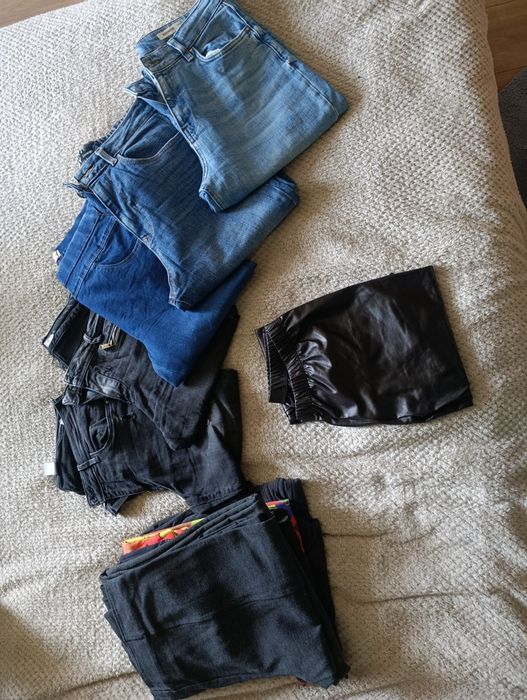 Oddam ubrania za kawę