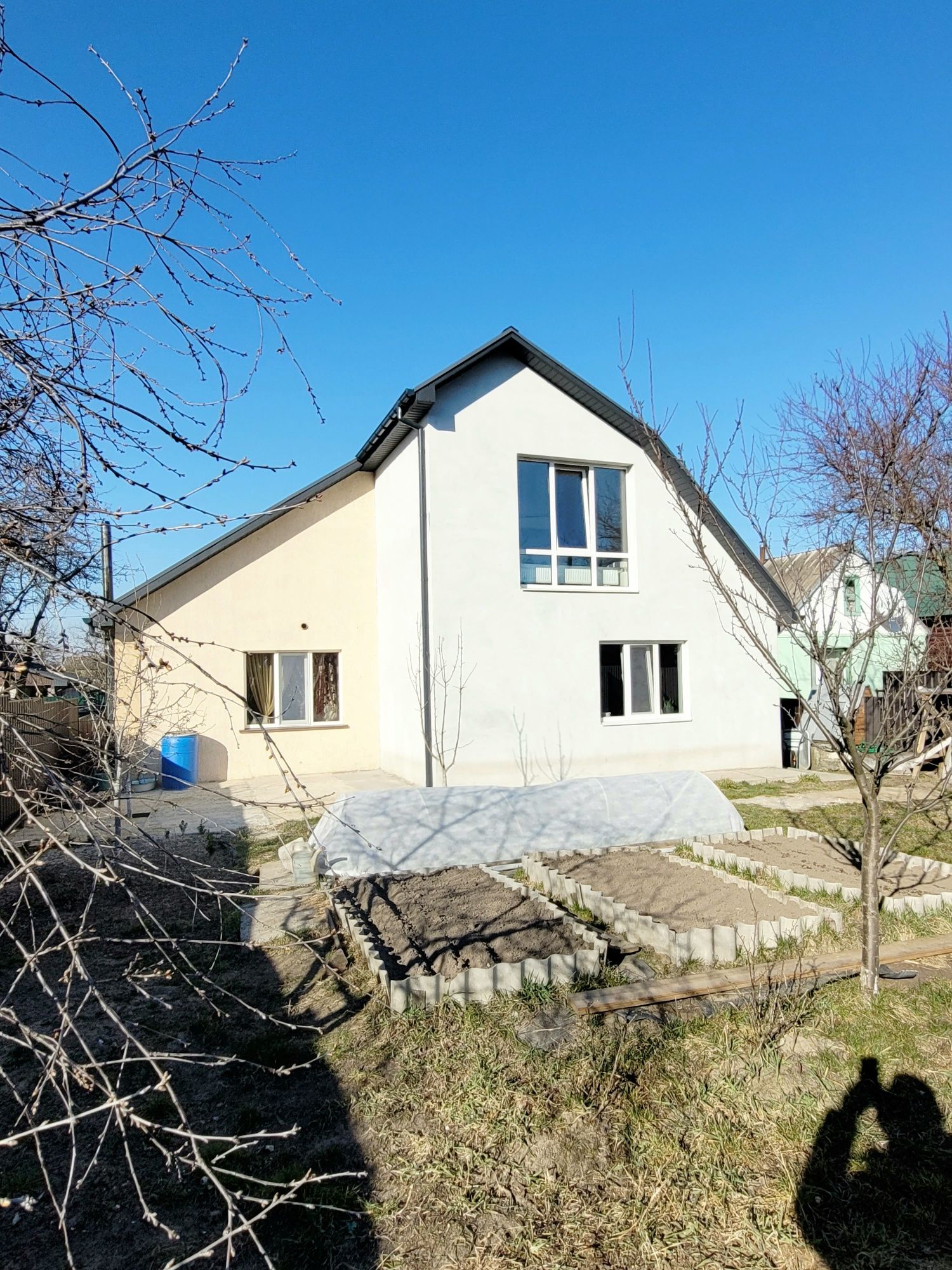 Продаж будинку 142 м² та ділянкою 5 сот в передмісті Житомира