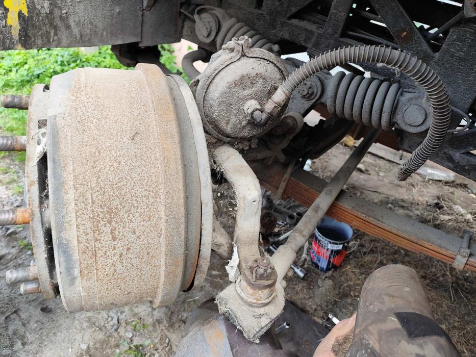 Балка вісь ЛАЗ ЛИЛ автобус передня