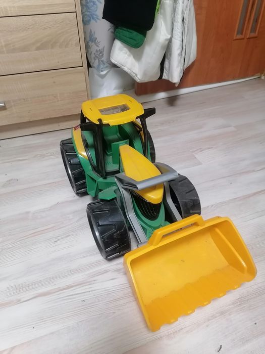 Детский трактор з грейдером