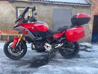Motocykl BMW F 900 XR
