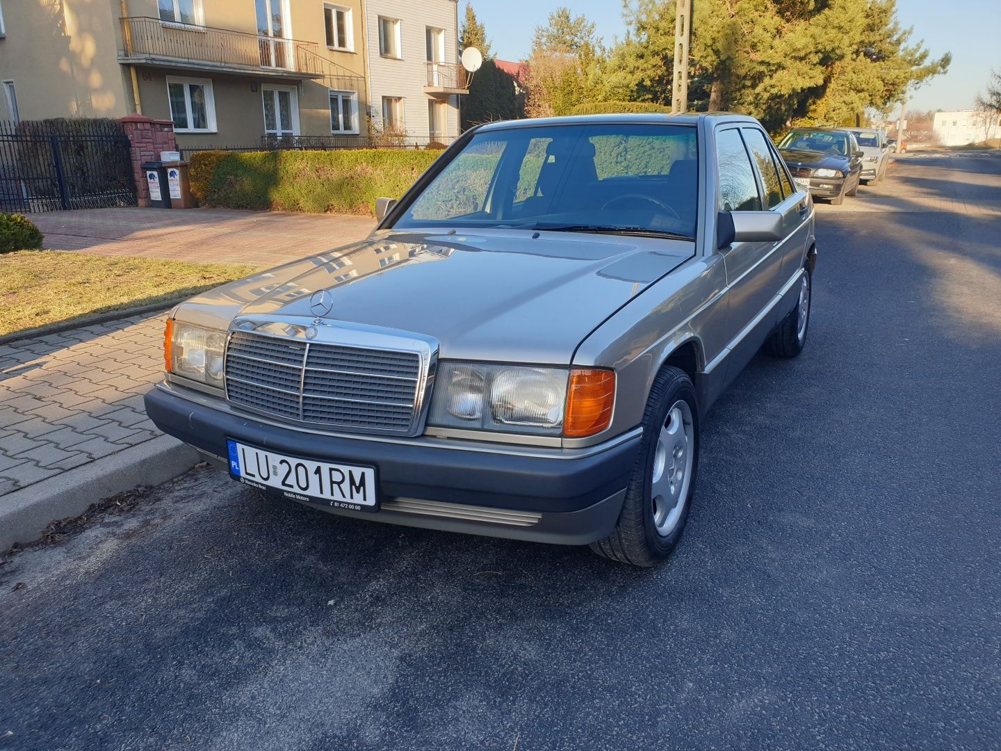 Mercedes 190 W201 2,3E Klima 1992 r. 235 tys. km Youngtimer