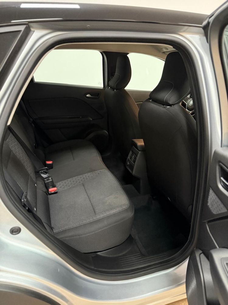 Renault Captur 4/2024, 13500 klms, como novo, gasolina, manual, iva