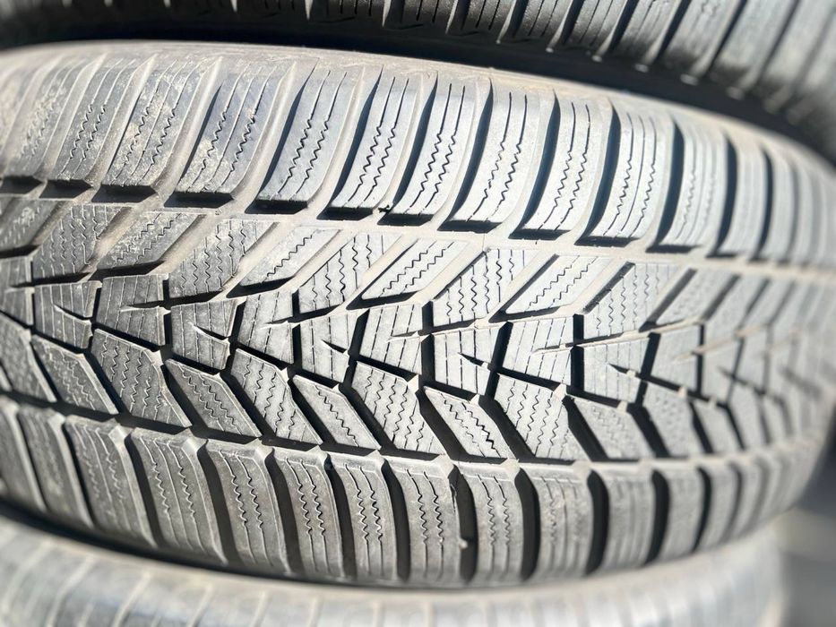 Зимові шини резина 245 45 19 Hankook