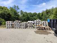 Oddam za darmo palety kartonowe