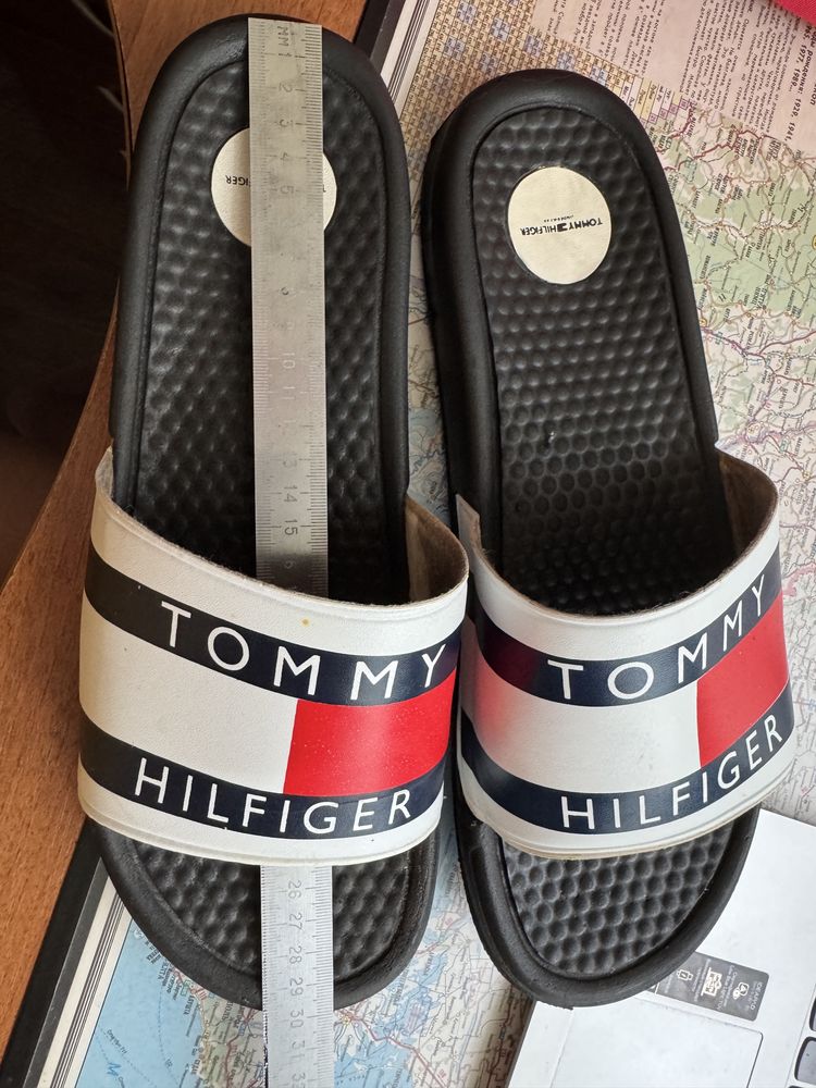 Слайдери чоловічі Tommy Hilfiger