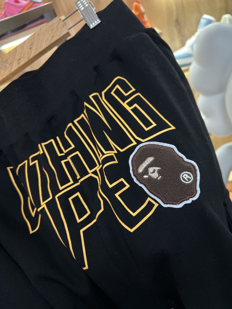 Шорти Bape Logo Black / Yellow