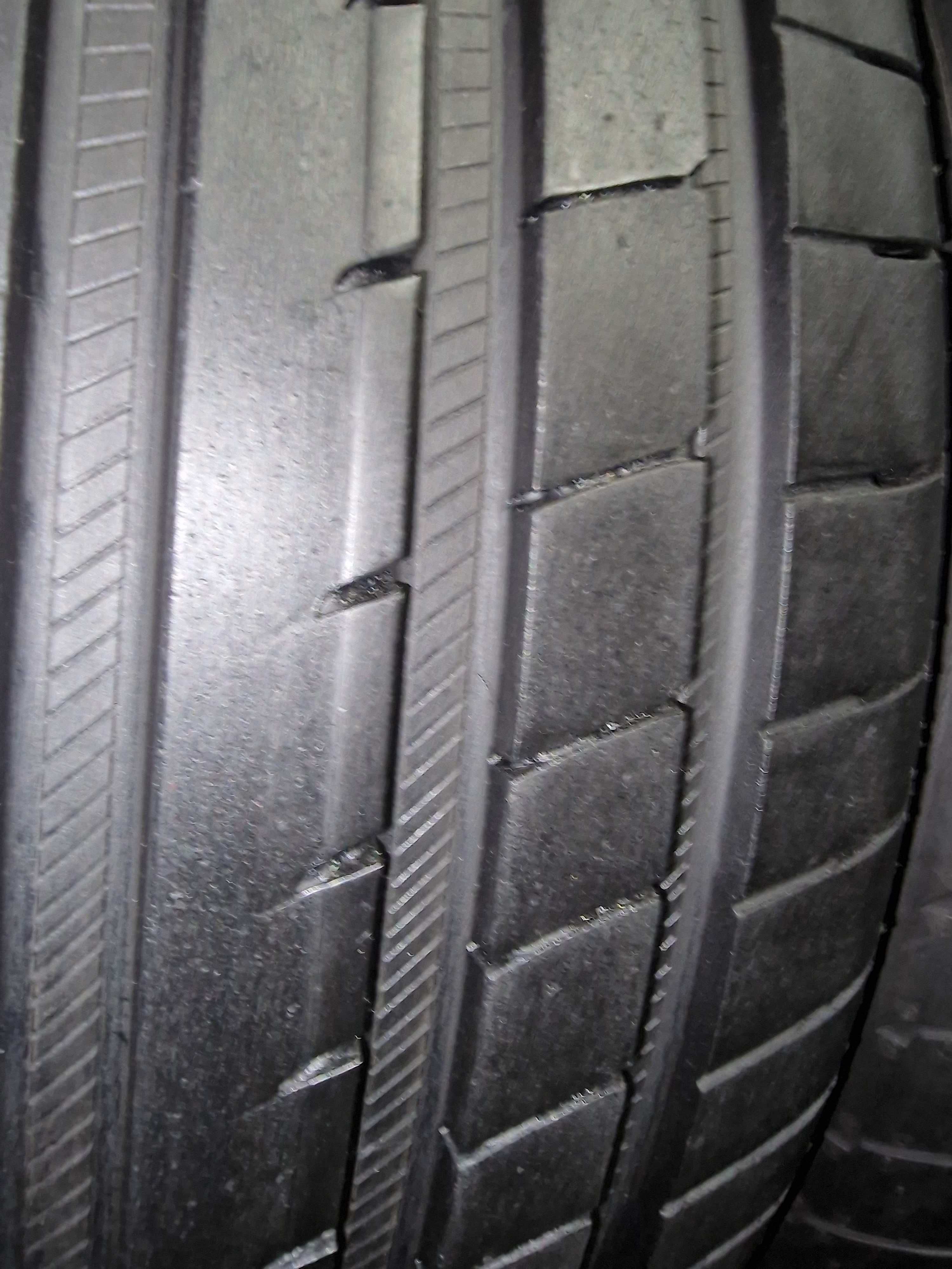 245/40/19 Goodyear AS.-3  Jak nowe 19r.7,5mm para