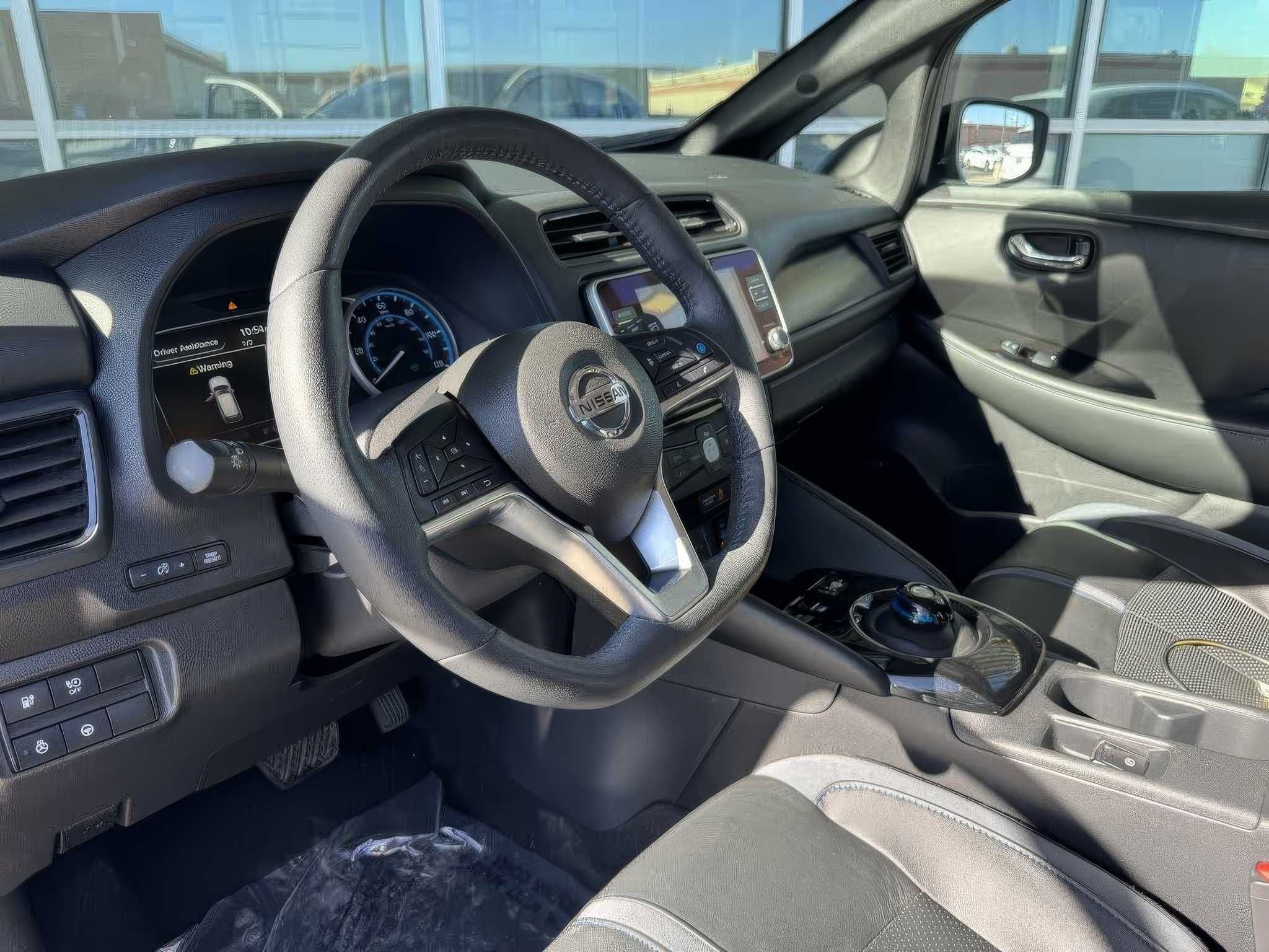 2021 Nissan LEAF SL Plus