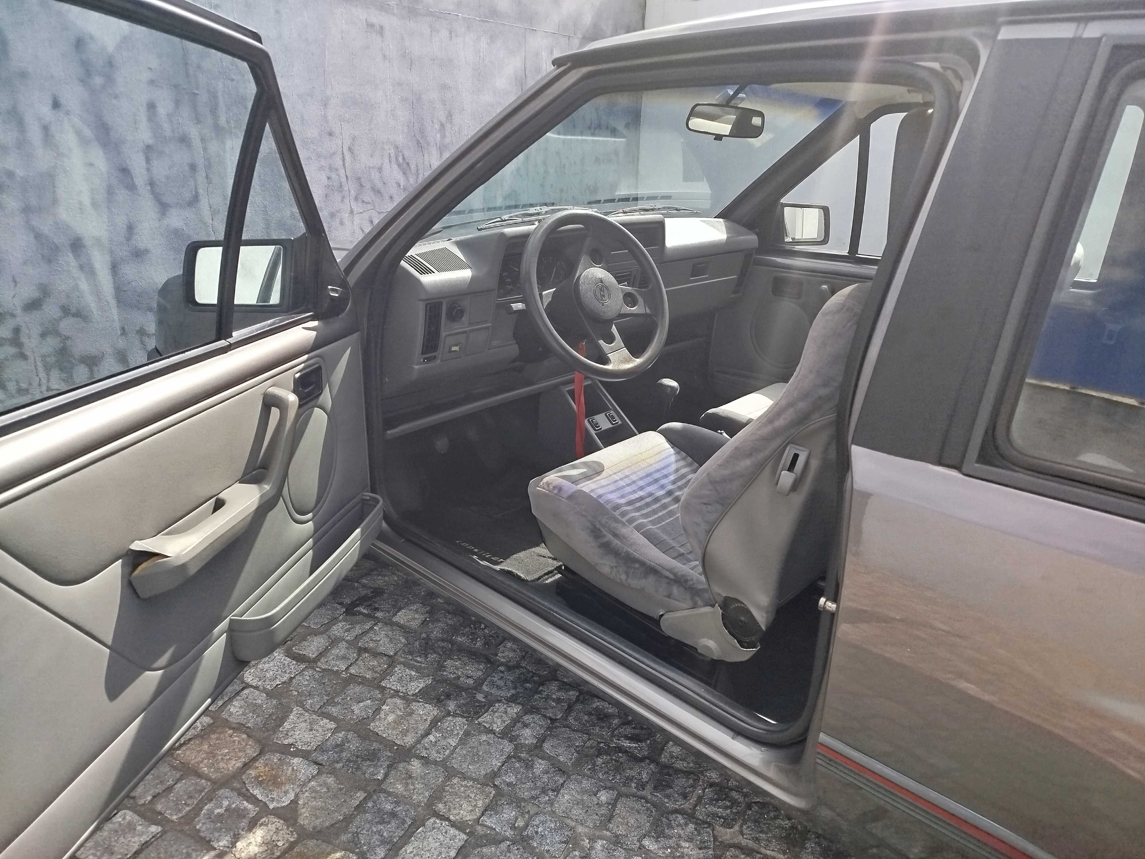 Opel Corsa A 1.4 GT