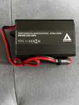 Samochodowa przetwornica napięcia 12V /230V -400W IPS 400 AZO Digital