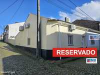 RESERVADO - Moradia Alcains com espaço exterior