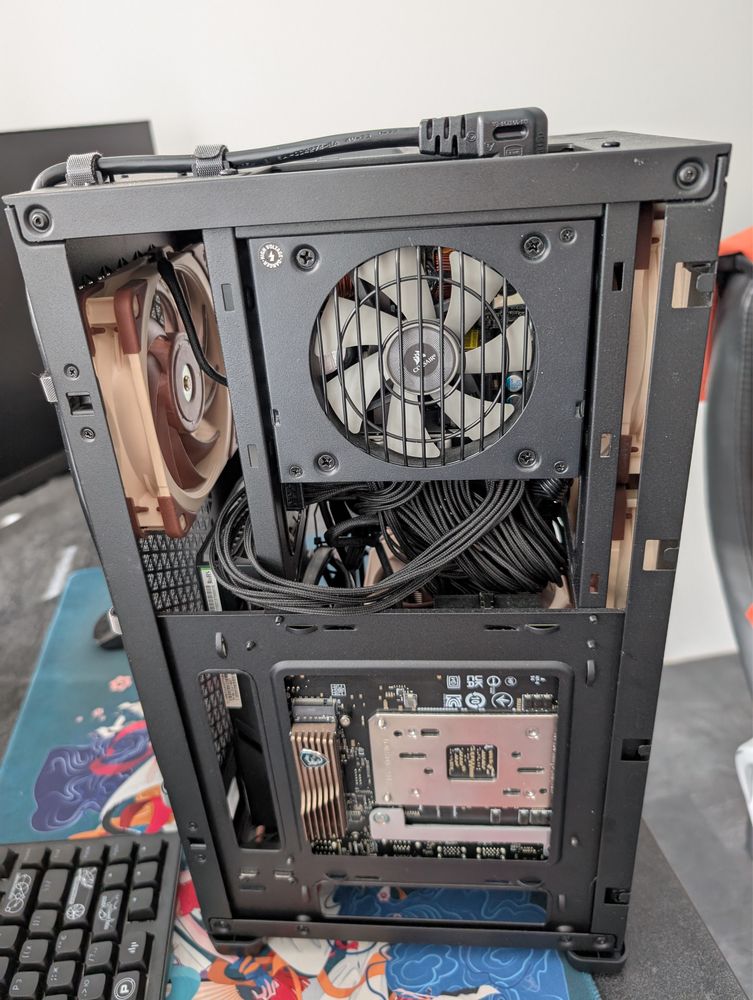 Corsair 2000D майже НОВИЙ | ITX SFX корпус | Desktop | 360мм AIO