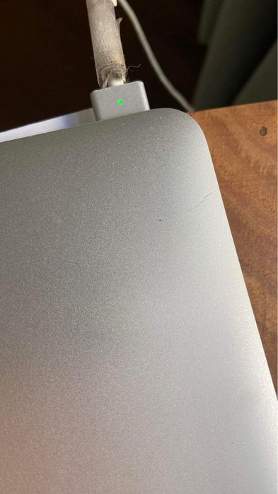 Sprawny działający MacBook Air 13’ 2015