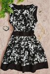 Stylowa sukienka w kwiaty retro, rozkloszowana, Styled in Italy, S