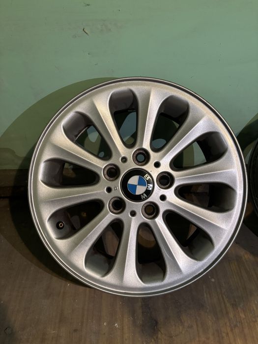 Alufelgi do BMW 16 cali Styling 139 jak nowe