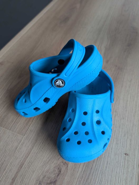 Crocs Menina ou Menino T9 (equivalente a 26/27)